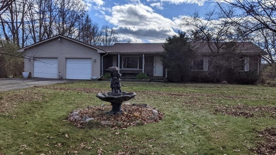 10 acres in Jackson County, Michigan