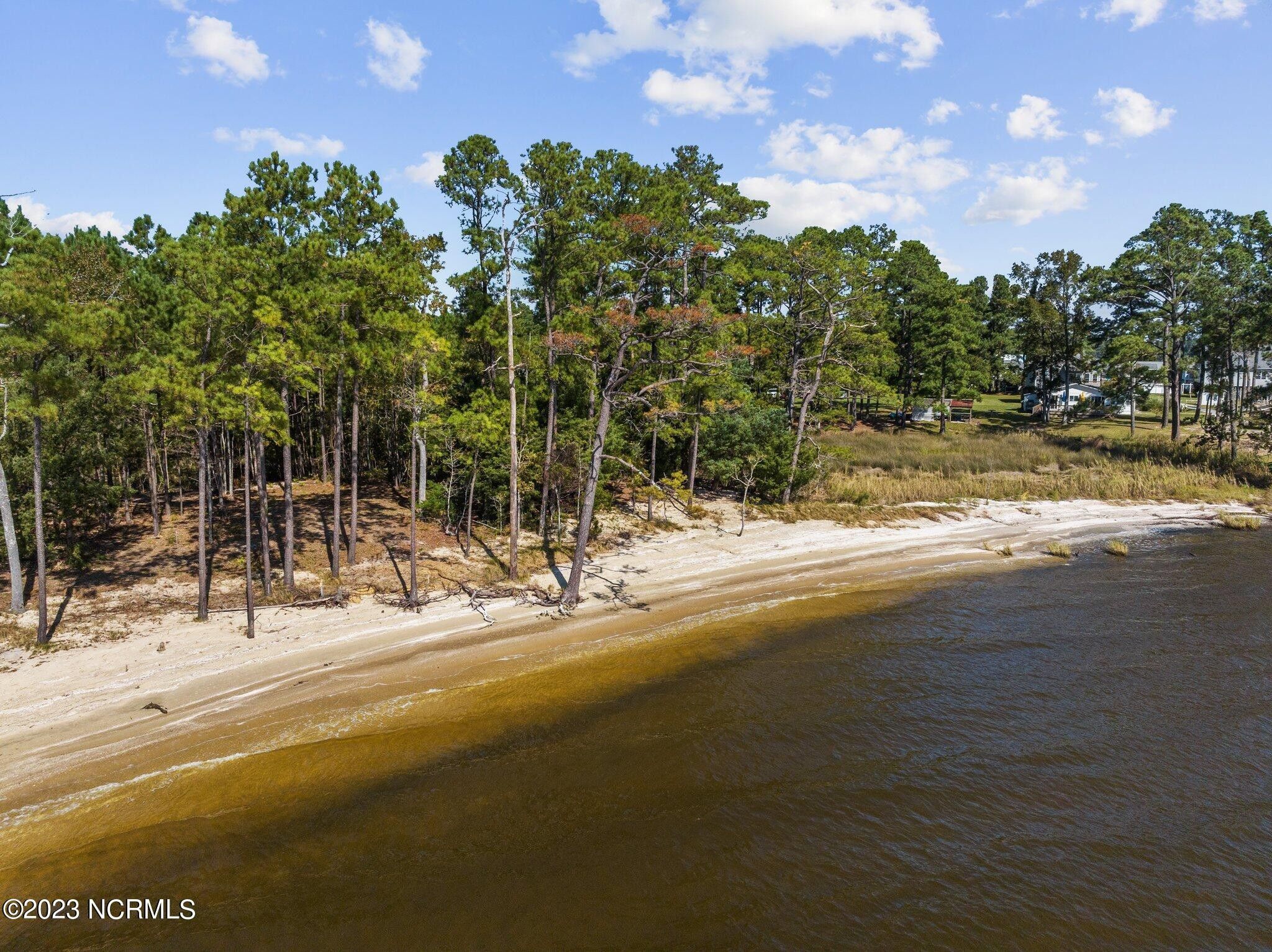 3.46 acres in Pamlico County, North Carolina