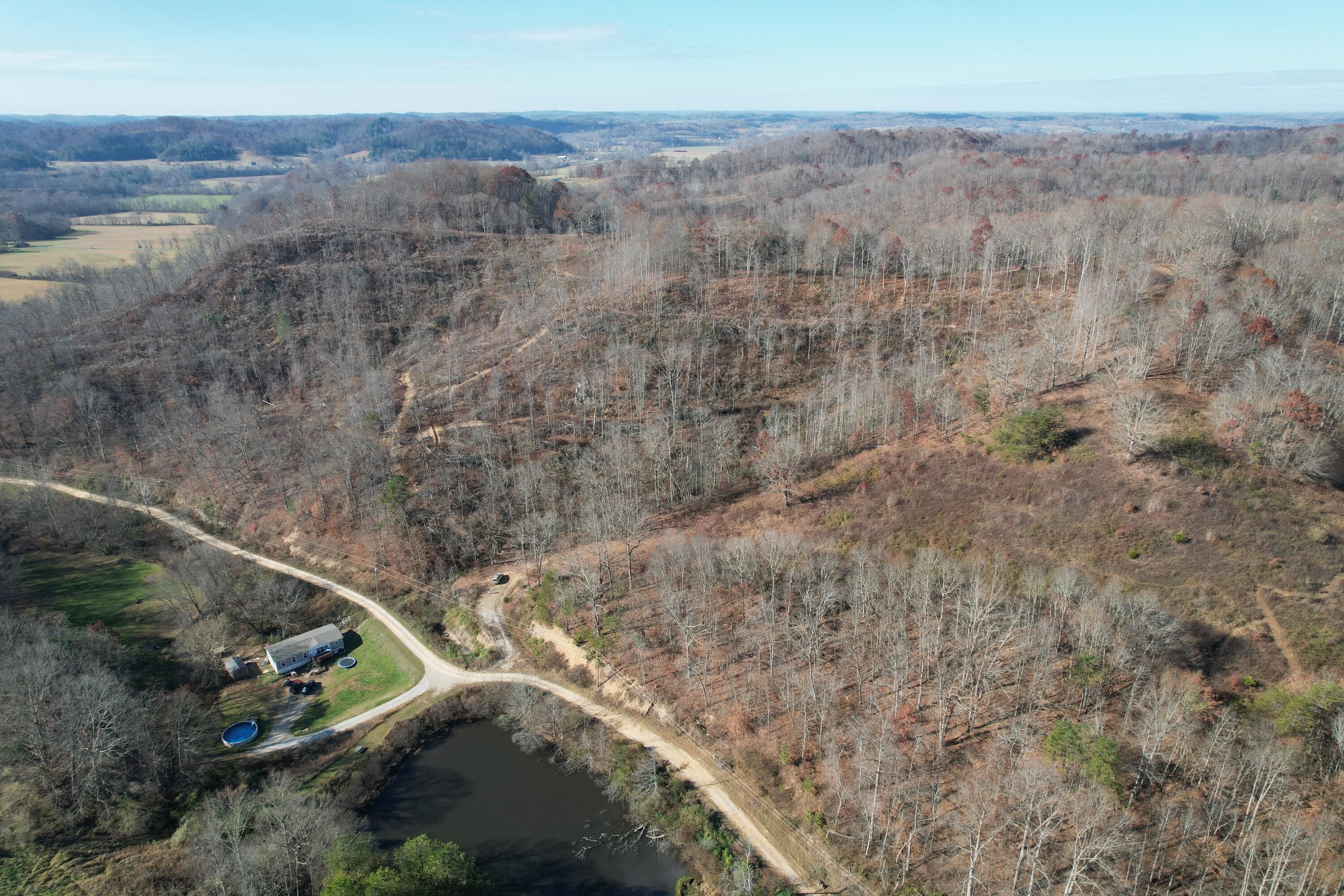 42 acres in Laurel County, Kentucky