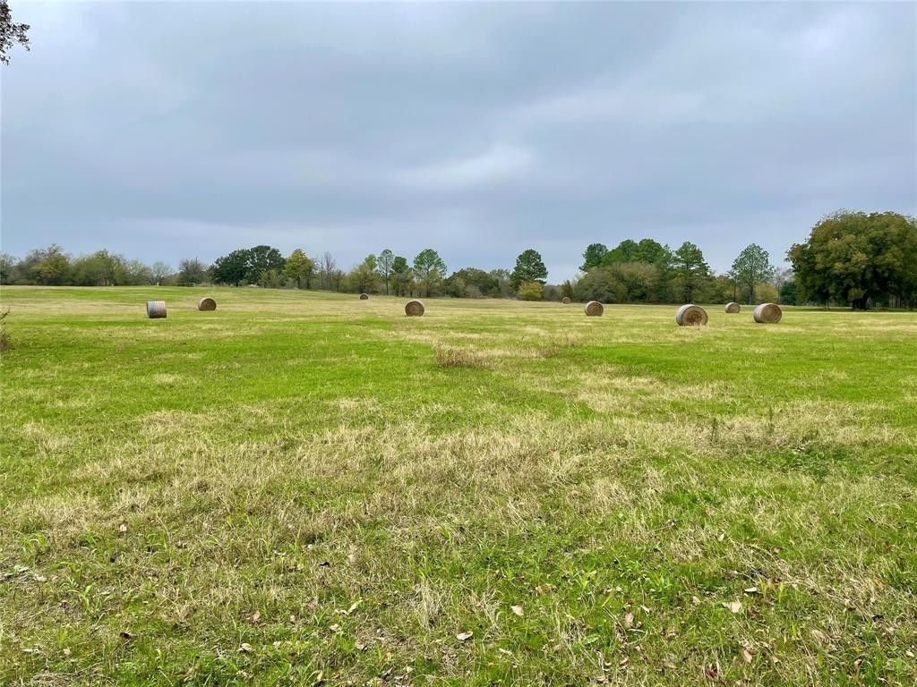 8 acres in Johnson County, Texas