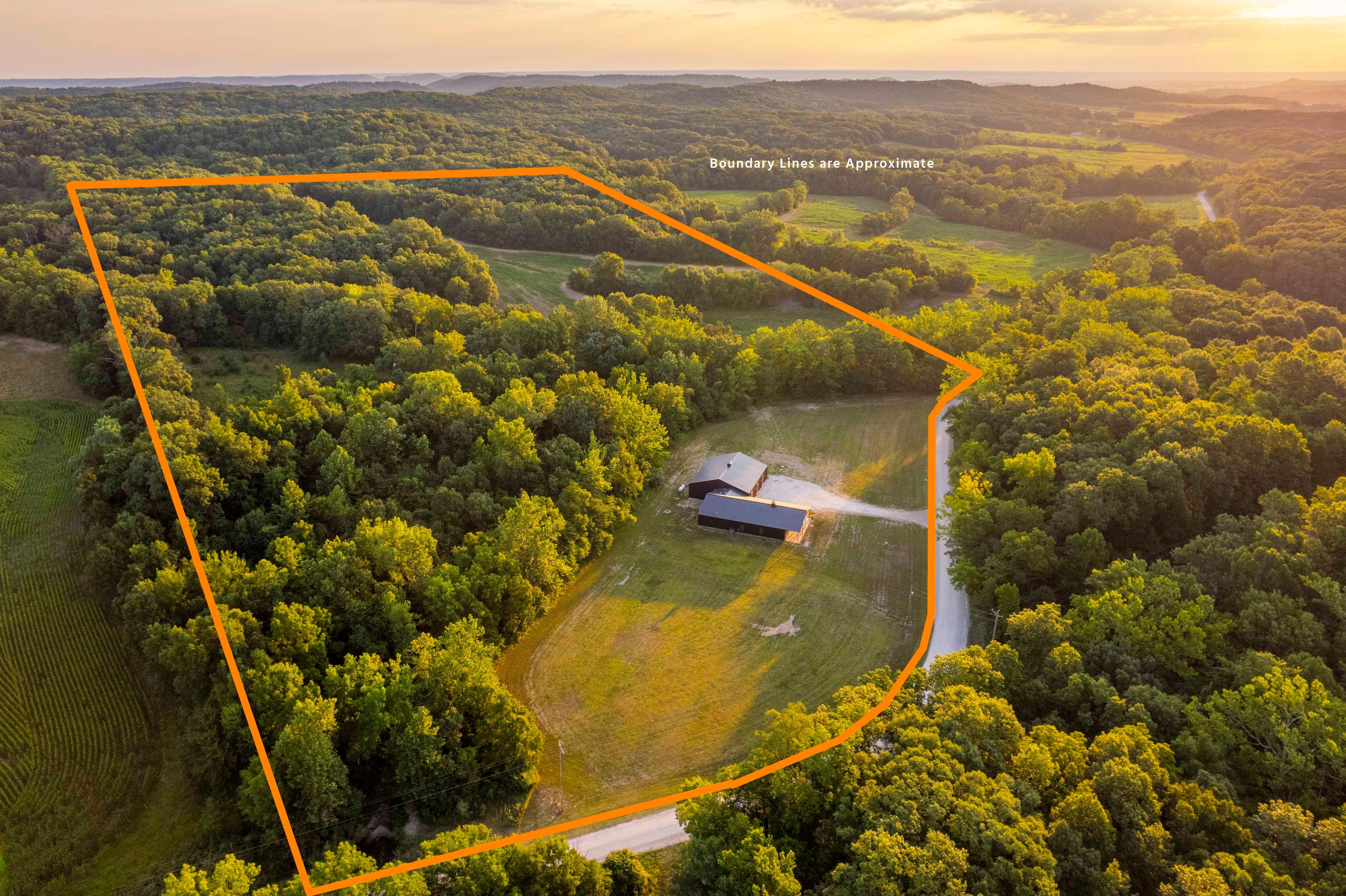 15114 Pike 130, Louisiana, MO 63353 MLS 23527