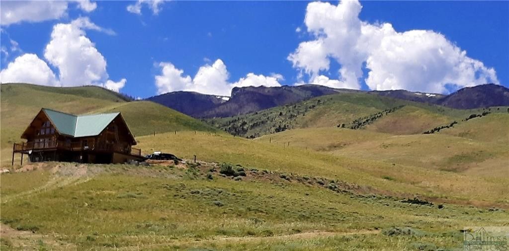 3 Freedom TRAIL, Belfry, MT 59008 MLS 343331