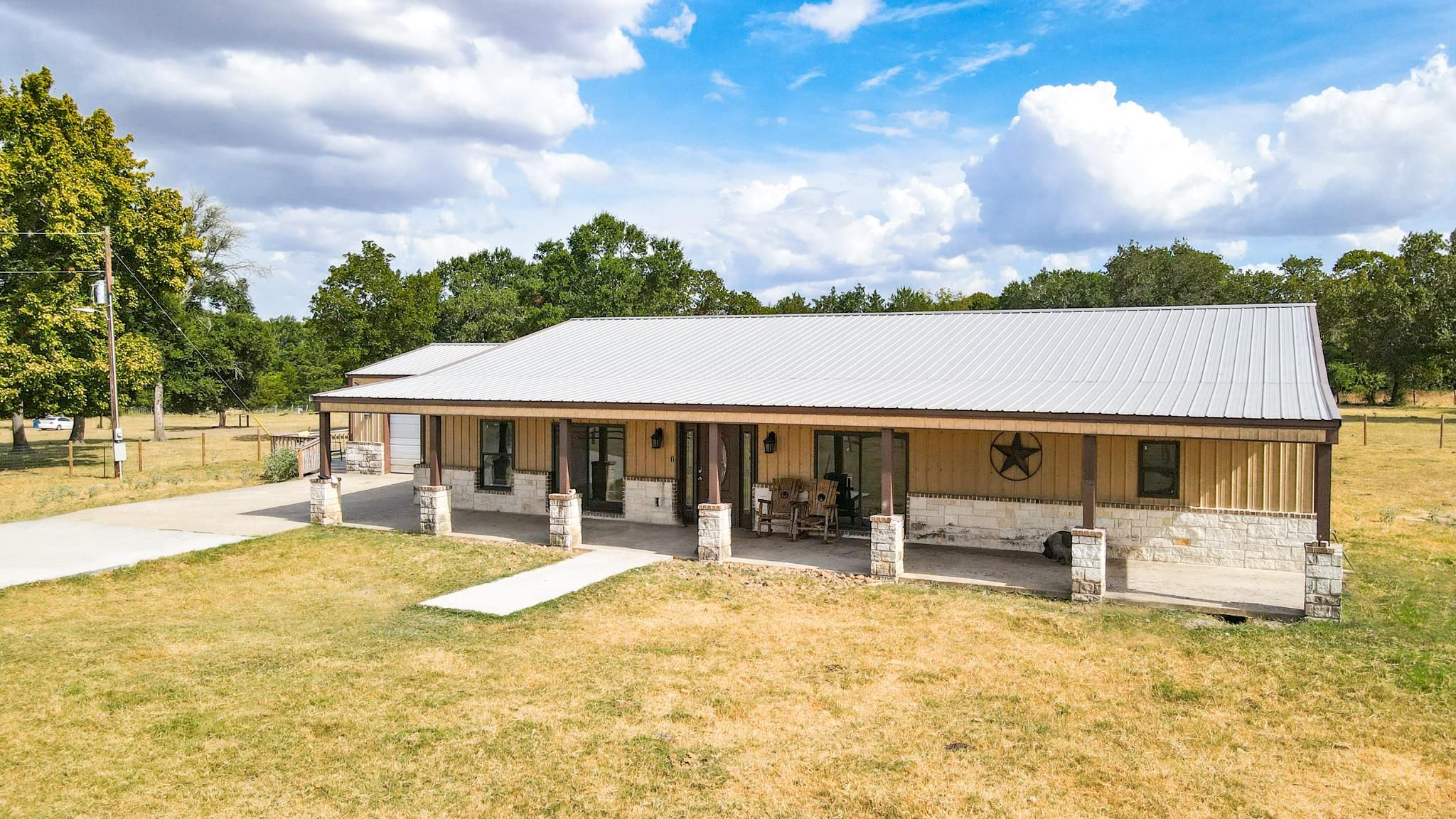 8 acres in Burleson County, Texas