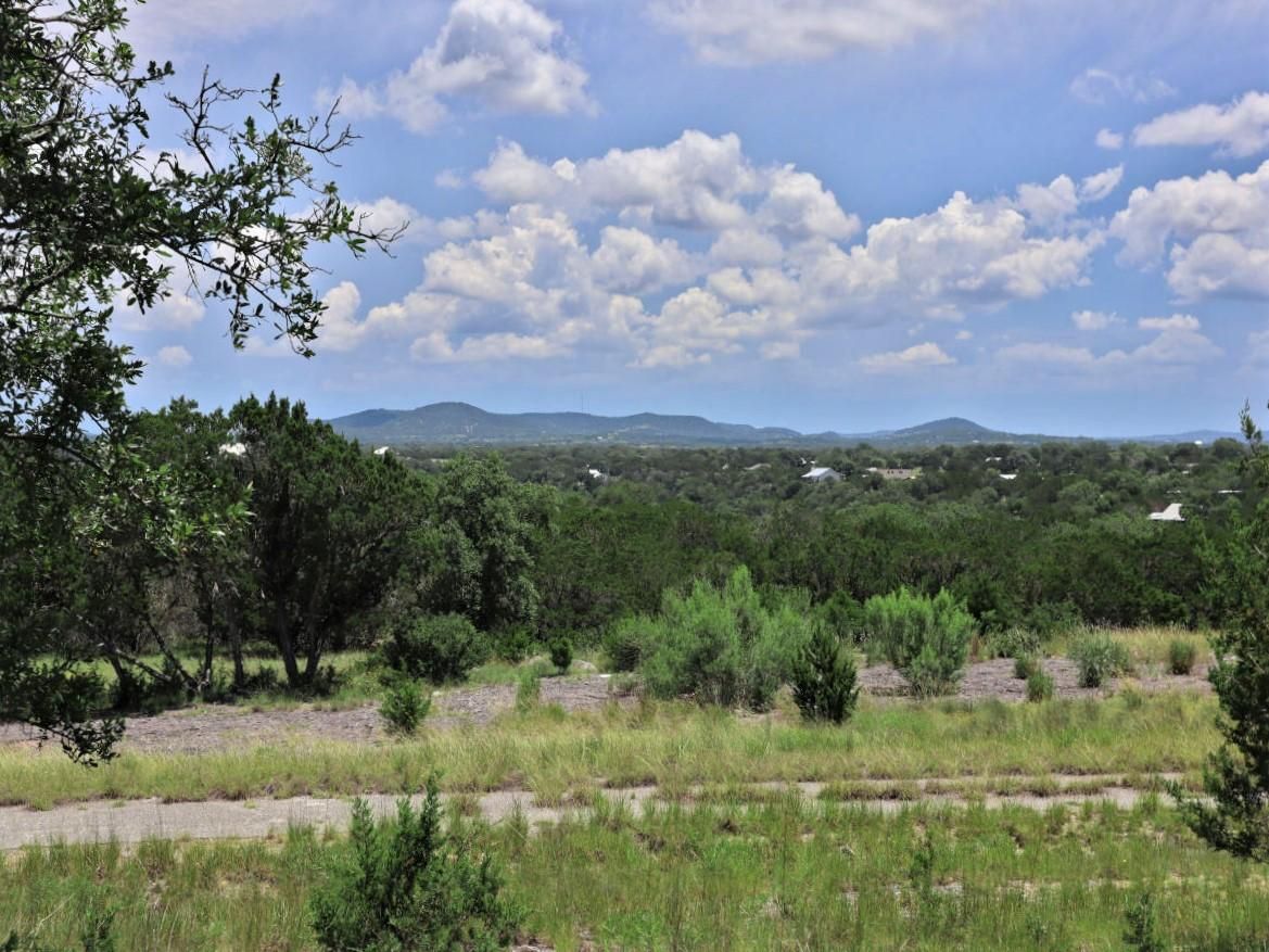 2.06 acres in Bandera County, Texas