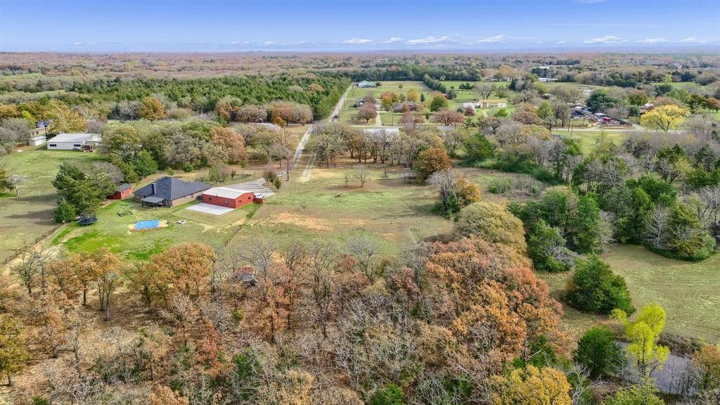 1155 Desvoignes Road, Denison, TX 75021 MLS 20486267