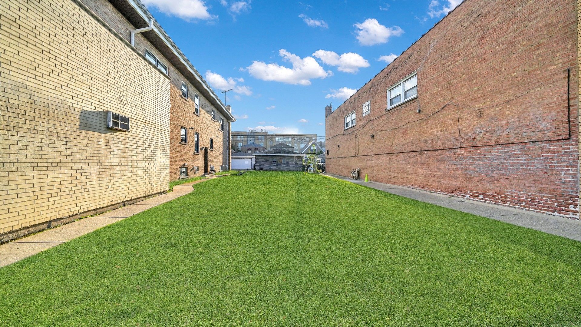 0.06 acres in Cook County, Illinois