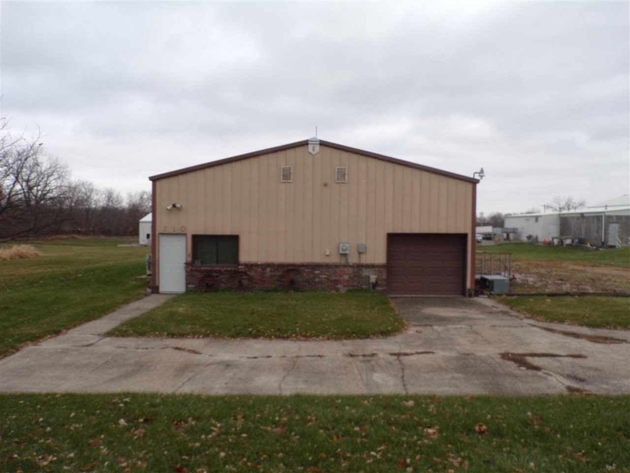 1.27 acres in Muscatine County, Iowa