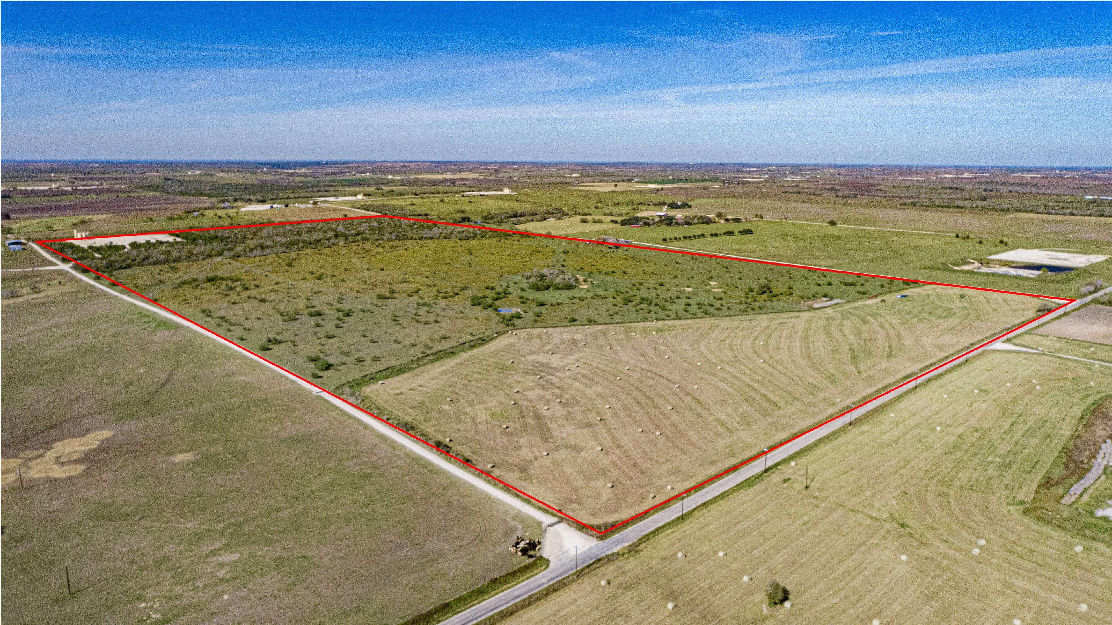 190 acres in Dewitt County, Texas