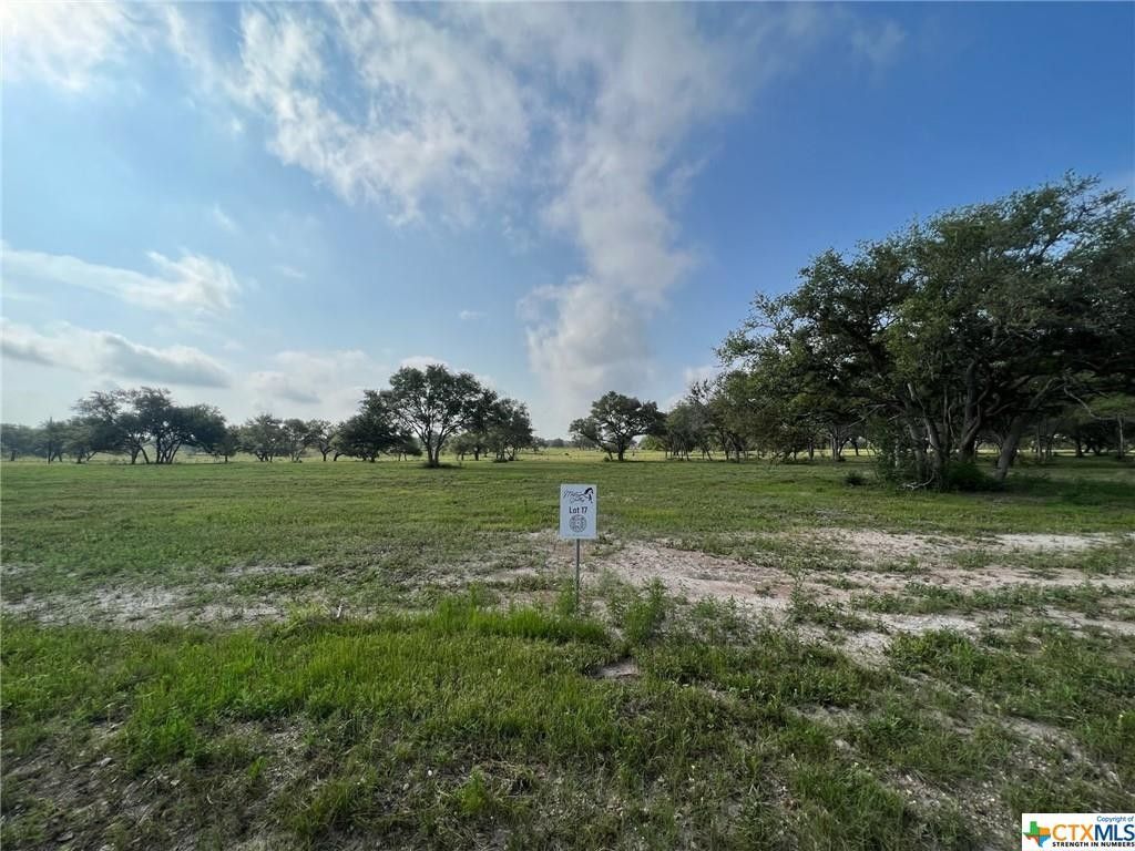 1.33 acres in Victoria County, Texas