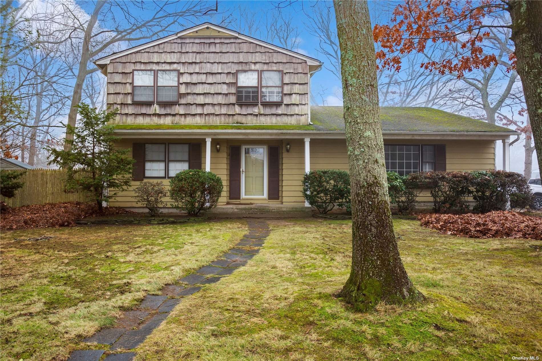 0.4 acres in Suffolk County, New York