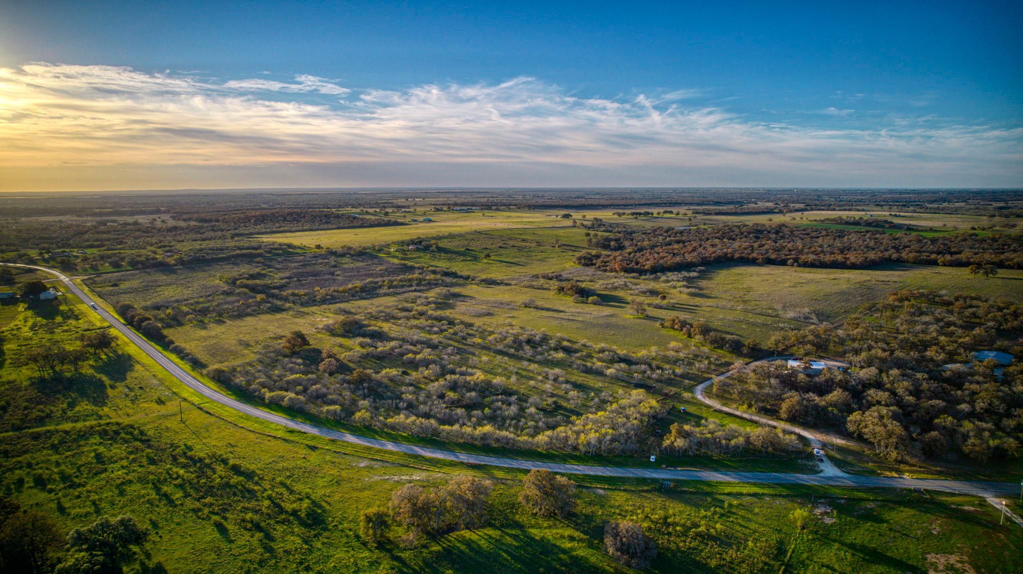 5913 FM 1681, Stockdale, TX 78160