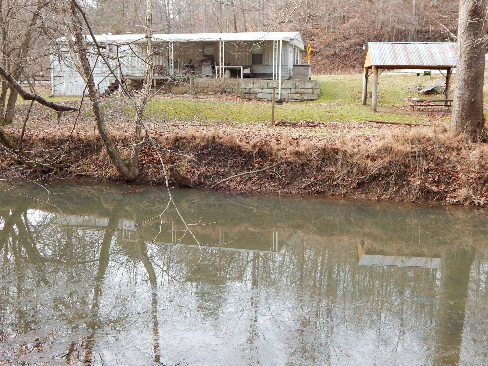 75 acres in Ritchie County, West Virginia