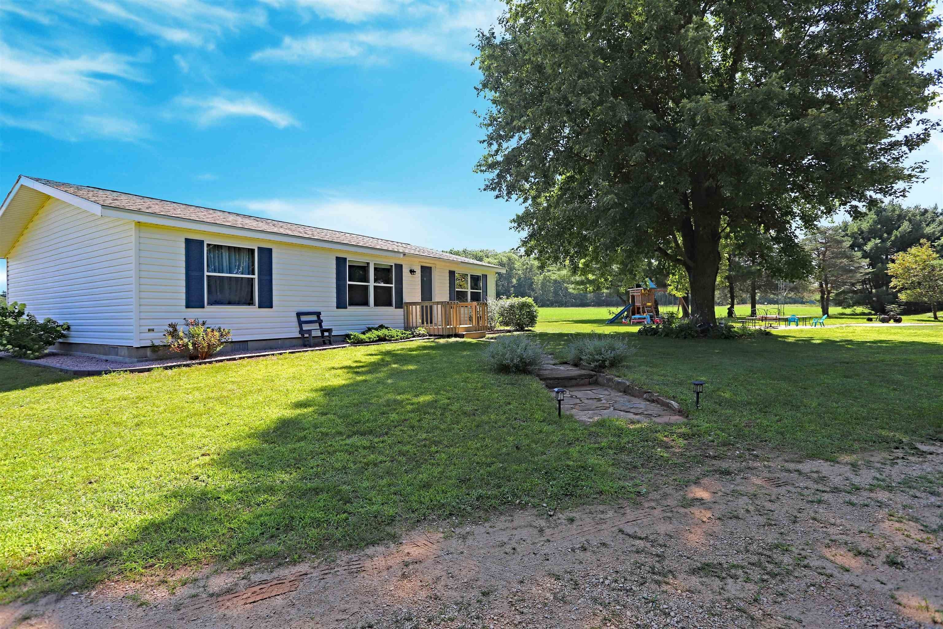 5 acres in Juneau County, Wisconsin