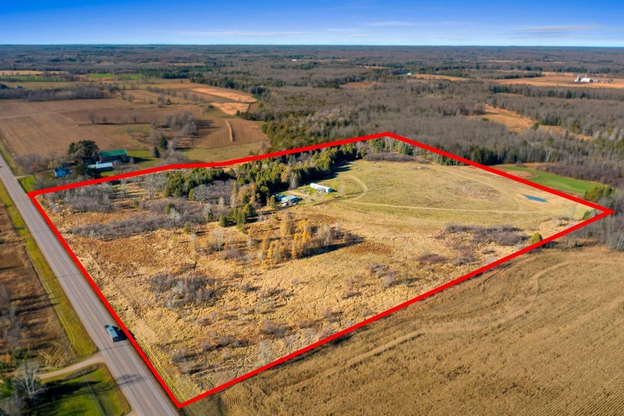32 acres in Shawano County, Wisconsin