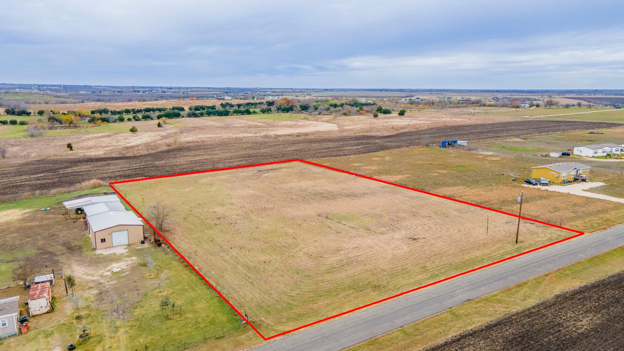 250 County Road 427, Thrall, TX 76578 MLS 1903182