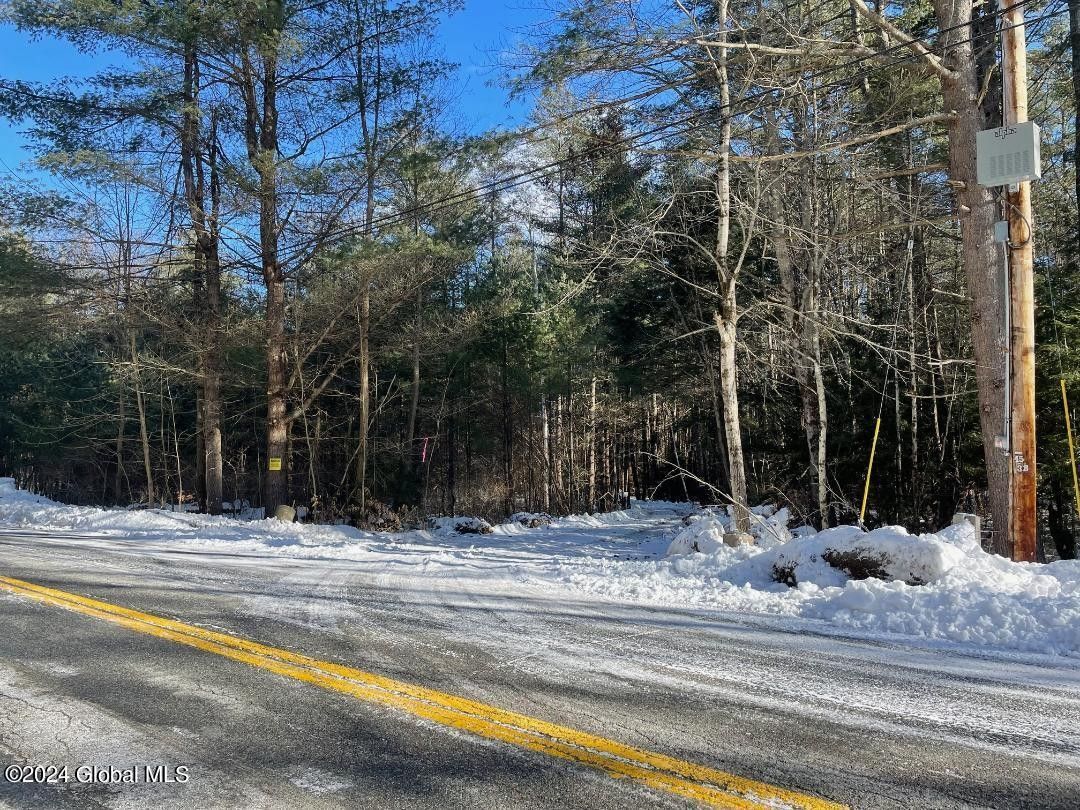 31.66 acres in Warren County, New York