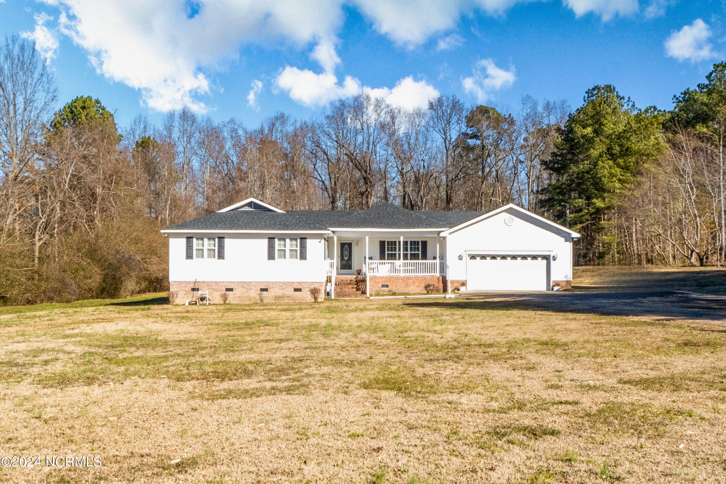 1.83 acres in Gates County, North Carolina