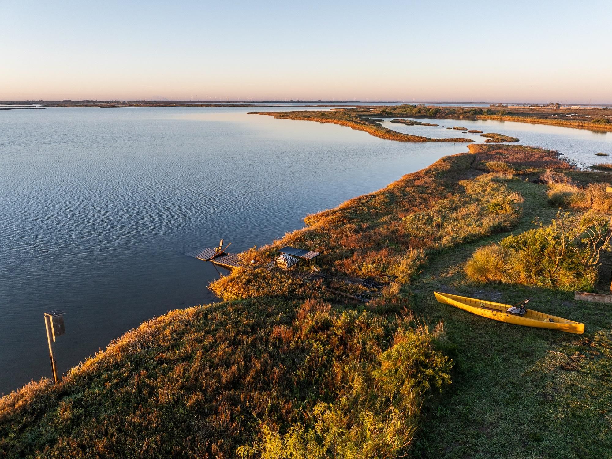 235 acres in Bayside, TX, 78340