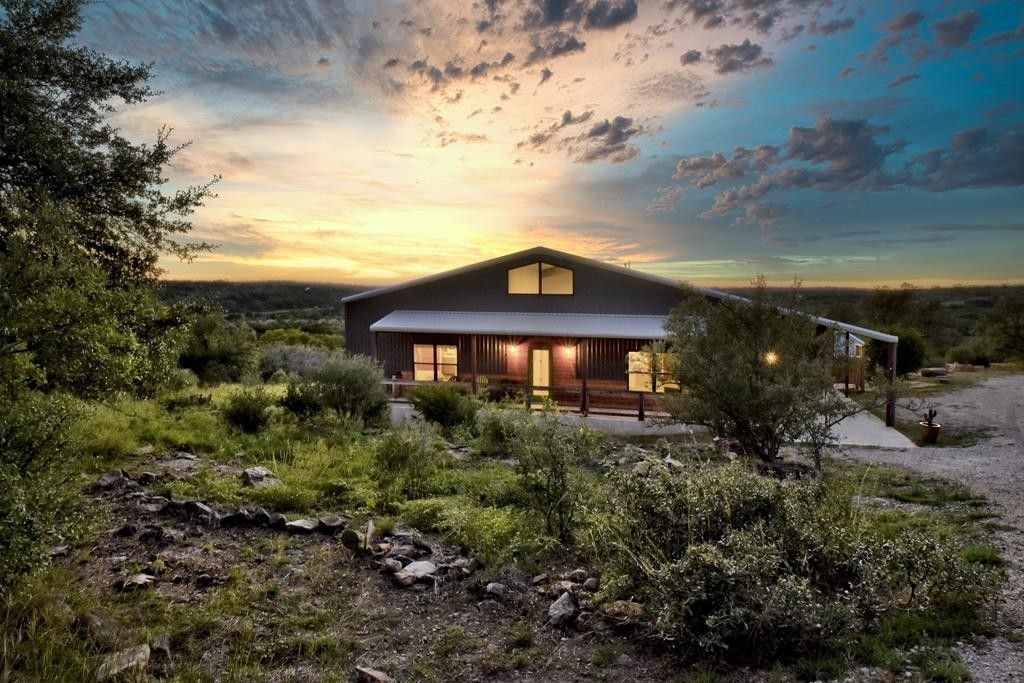 10 acres in Blanco County, Texas