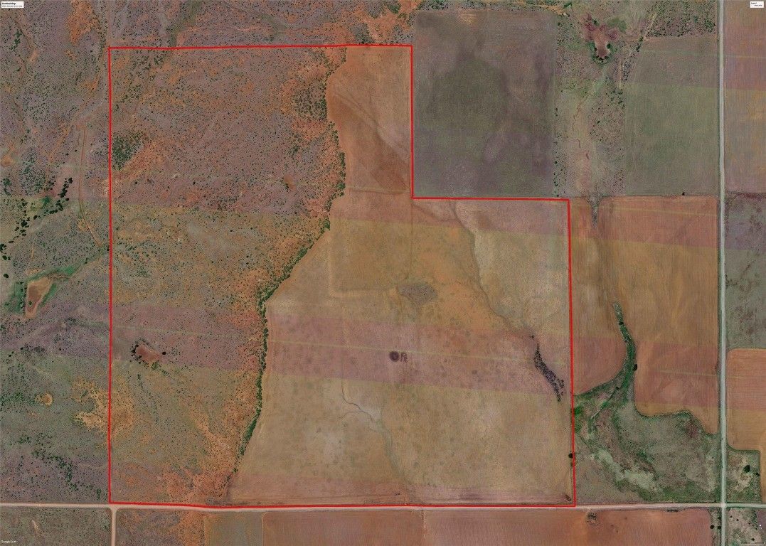 320 acres in Harmon County, Oklahoma