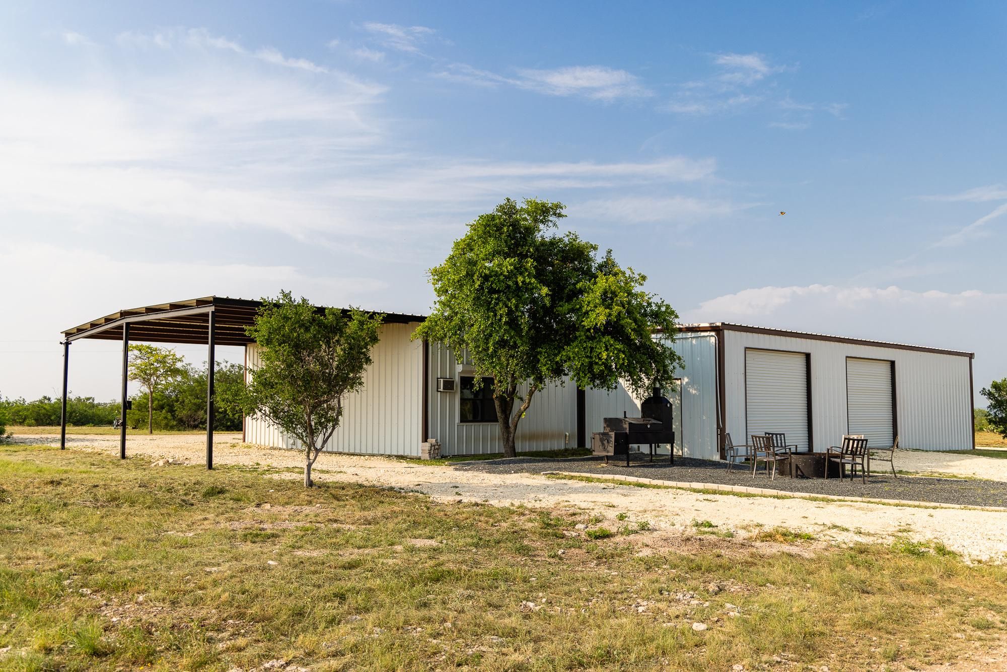 115 acres in Uvalde, TX, 78801