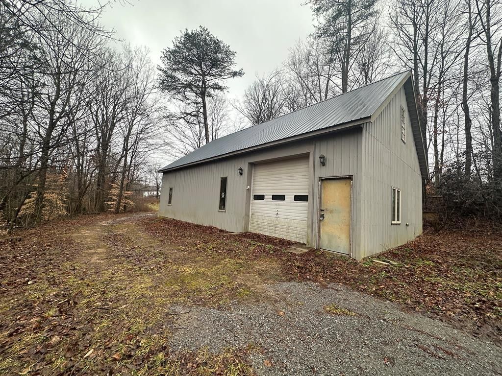 Unrestricted Jamestown, KY