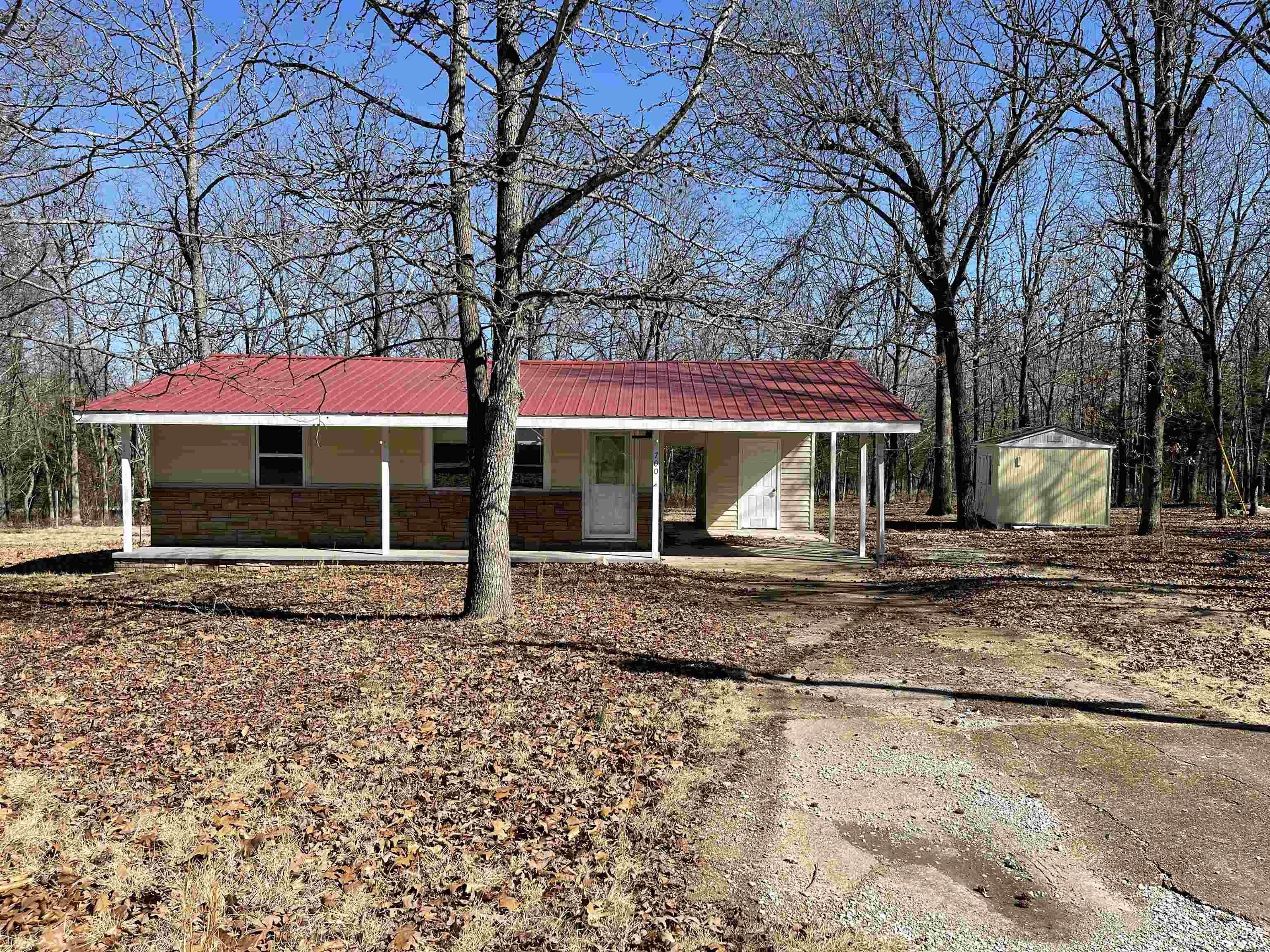 1 acres in Izard County, Arkansas