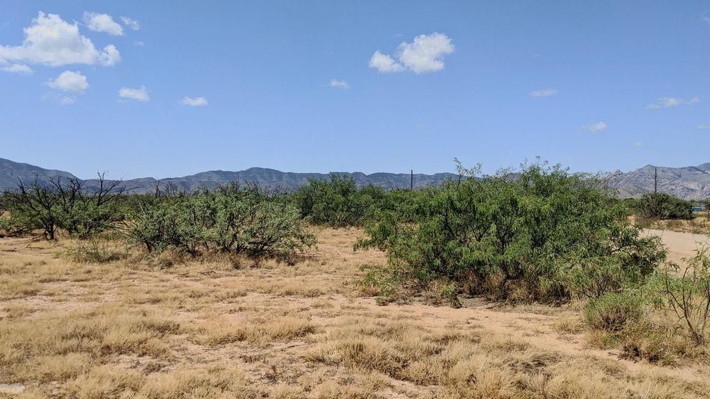 1.06 acres in Pearce, AZ, 85625 MLS 04612024AZCOCH
