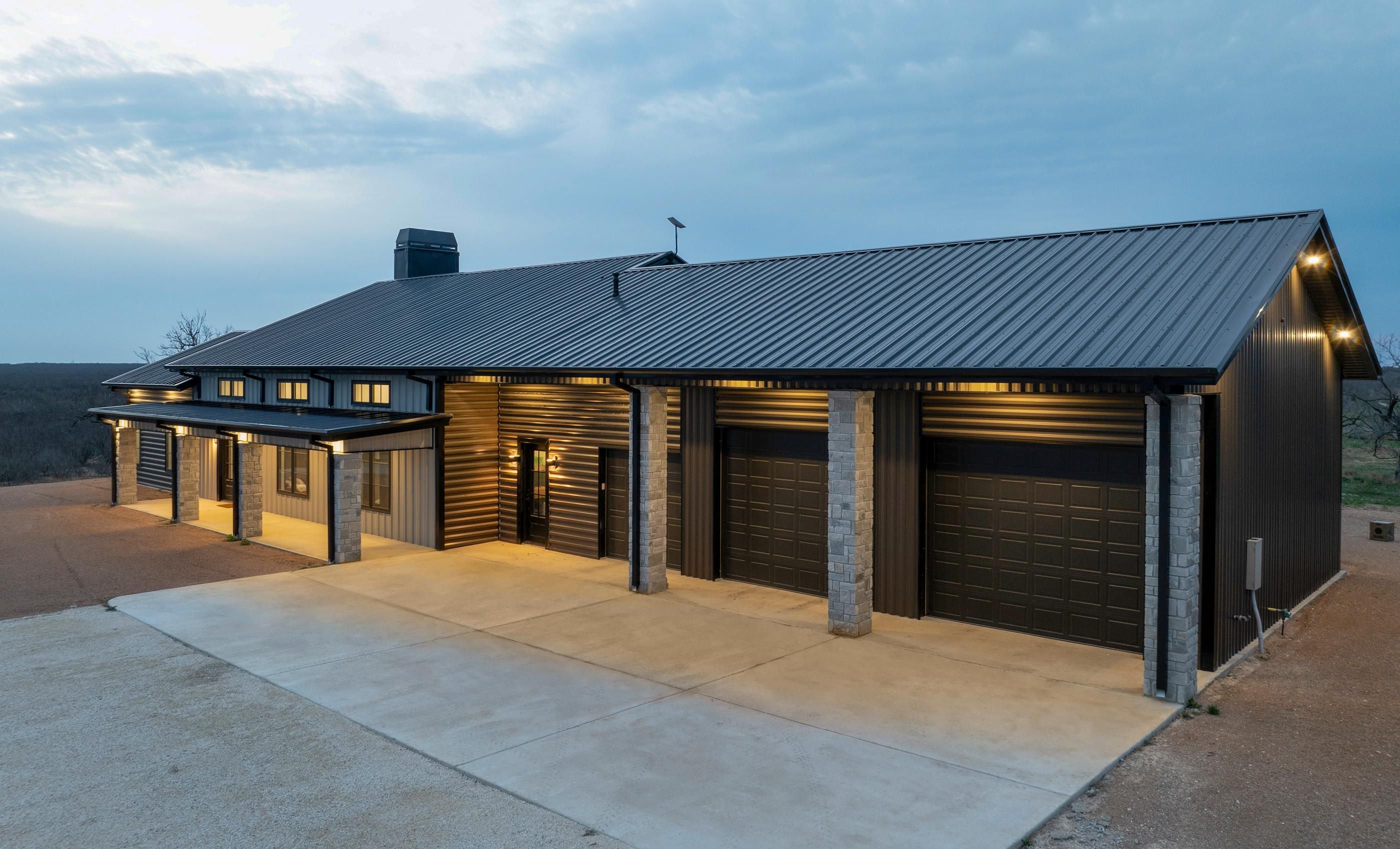 2,160 acres in La Pryor, TX, 78872