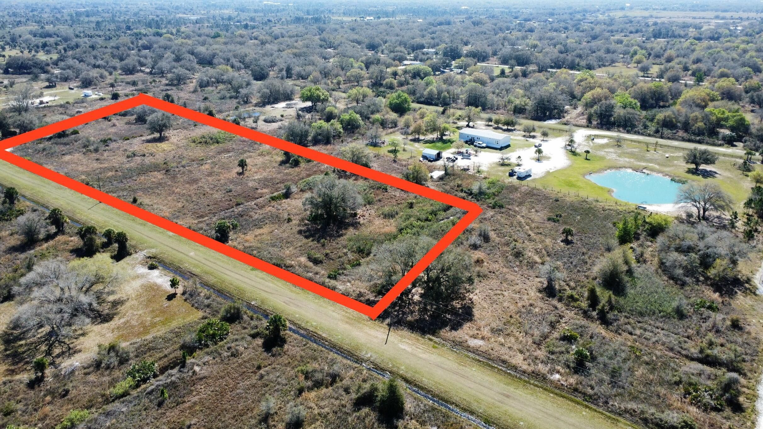 5 acres in Okeechobee County, Florida