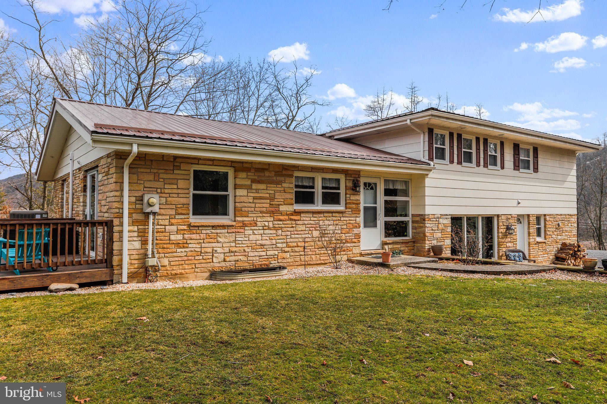 1.25 acres in Mineral County, West Virginia