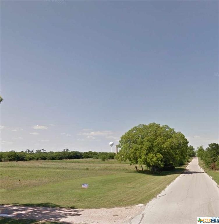 1.55 acres in Williamson County, Texas