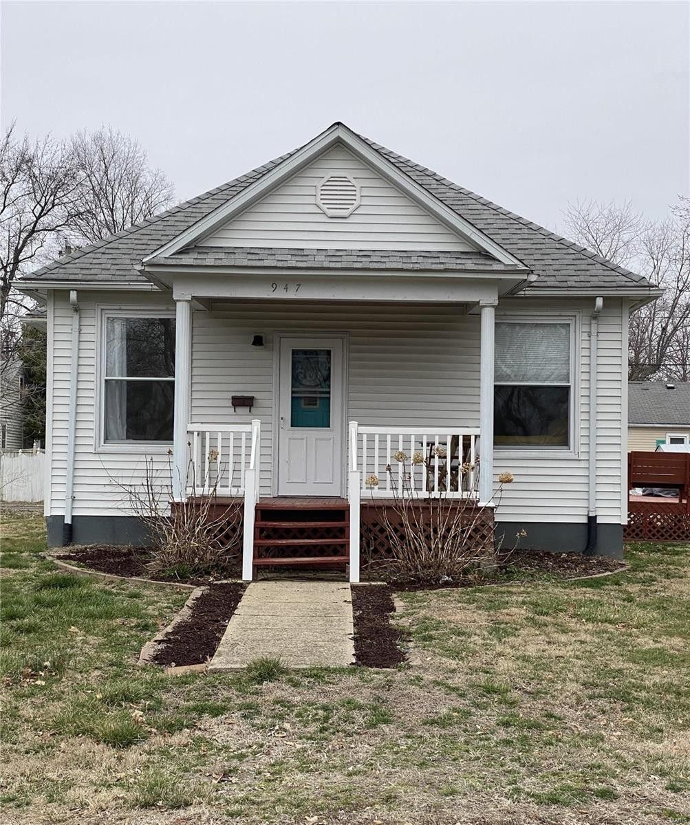 0.12 acres in Bond County, Illinois