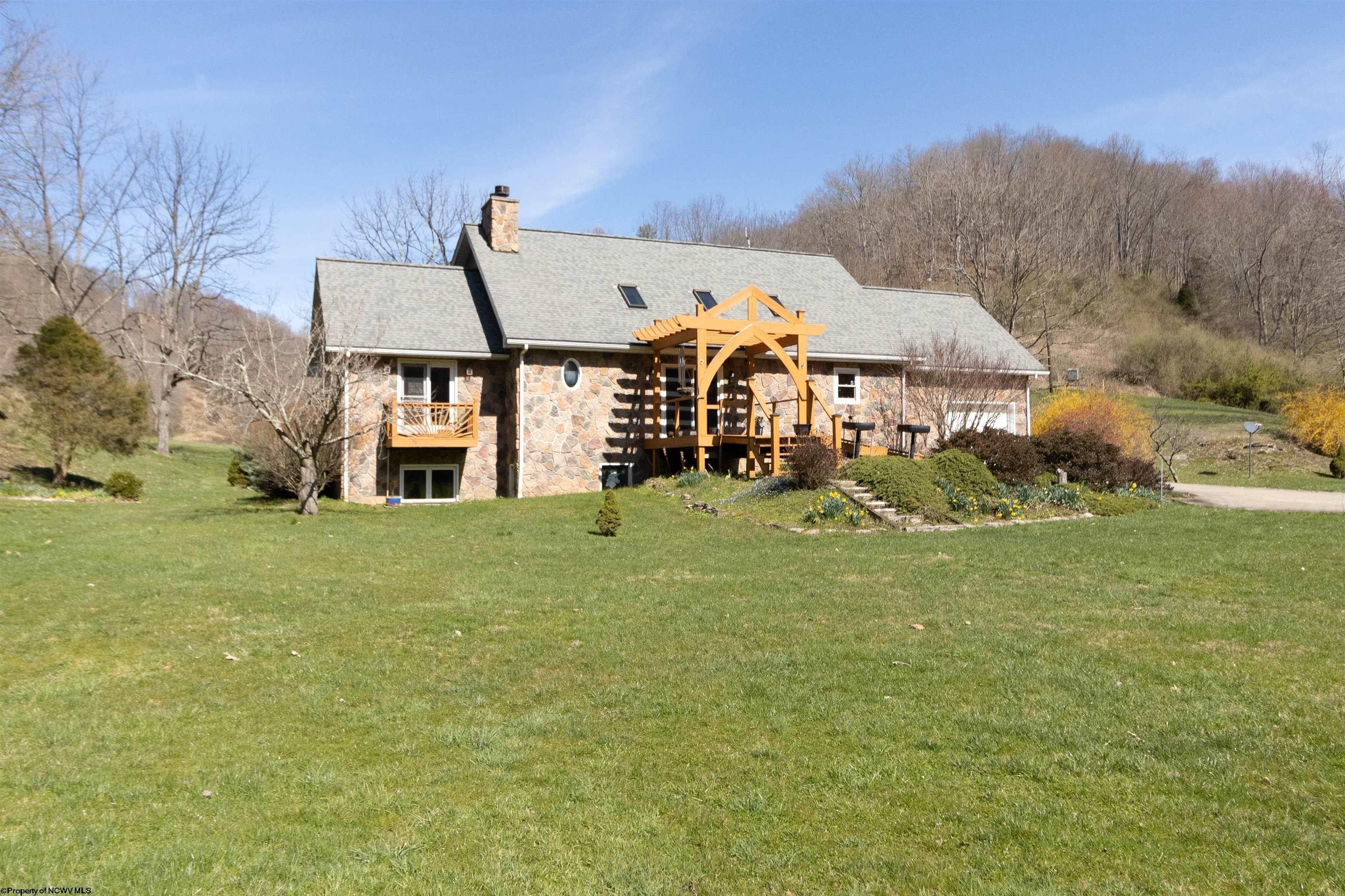 Home For Sale In Wvjournalnow Winston Salem - 01n6mjy