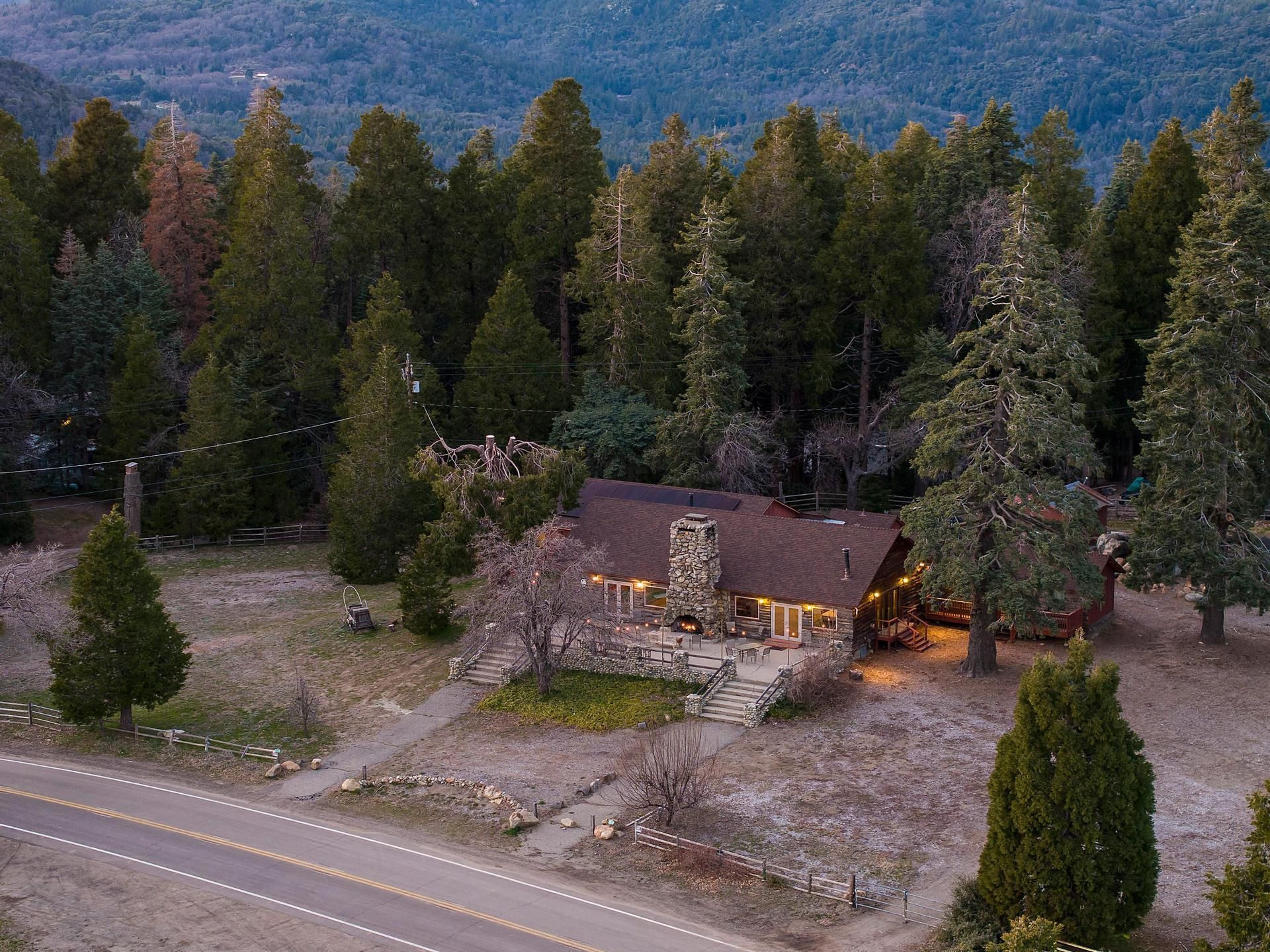 22228 Crestline Rd, Palomar Mountain, CA 92060