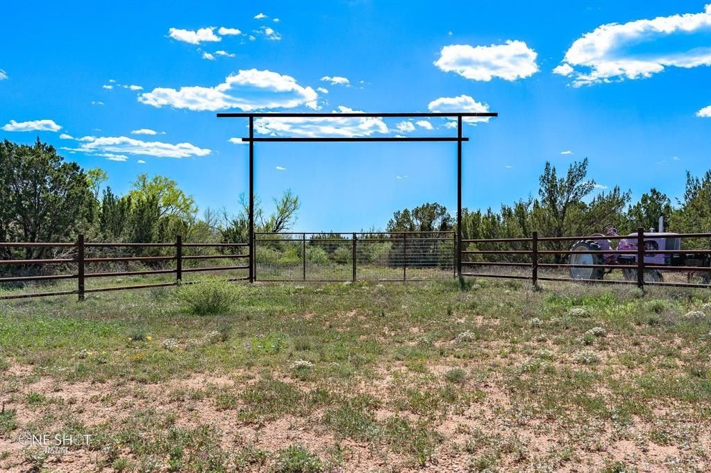 647 Taylor Ridge Estates Road, Abilene, TX 79601 MLS 20580138