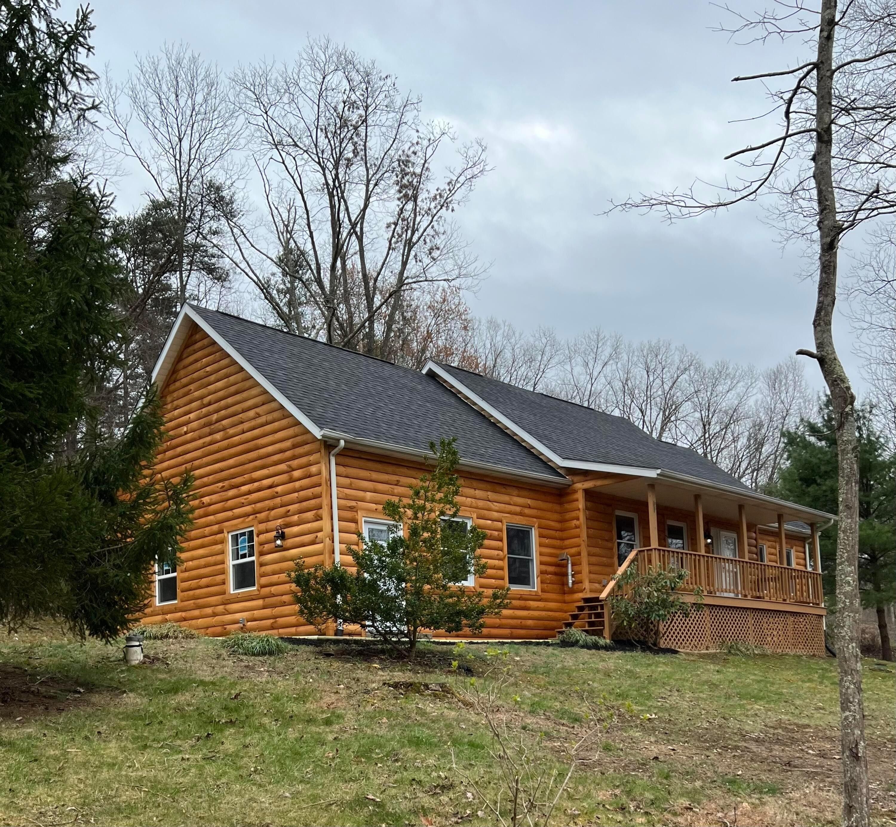 5.79 acres in Hocking County, Ohio