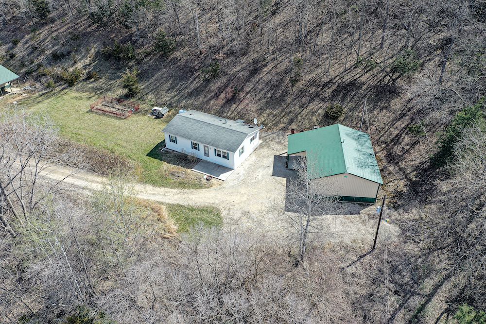 2765 Black Hawk Road, LotWP001, New Albin, IA 52160