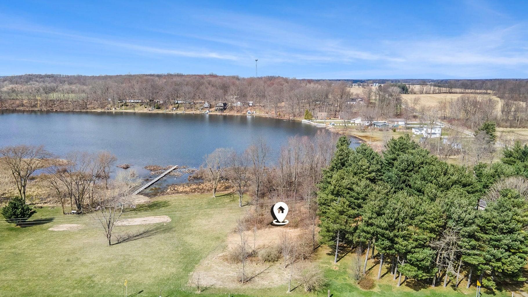 V/L M216, Marcellus, MI 49067