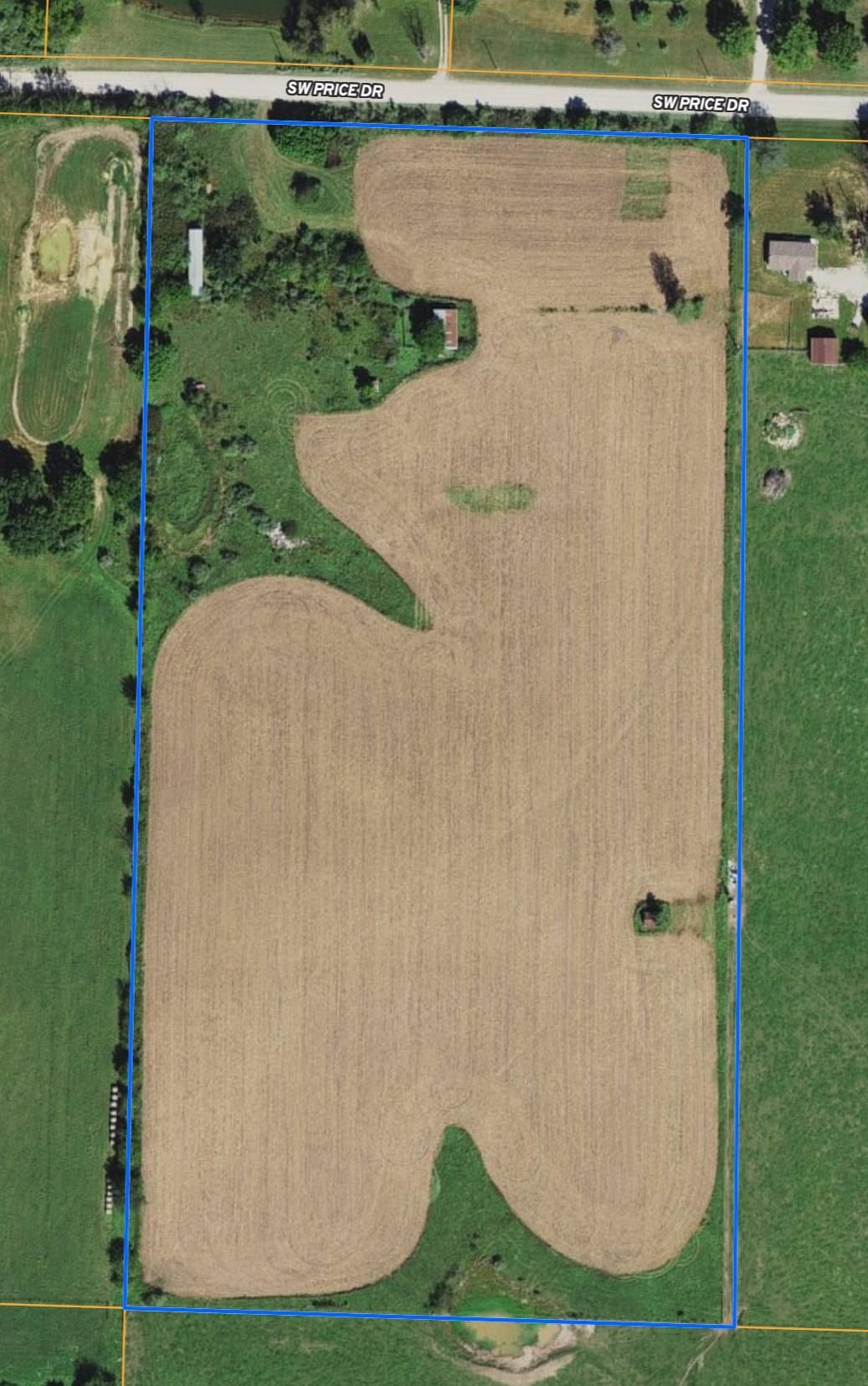 17 acres in Ray County, Missouri