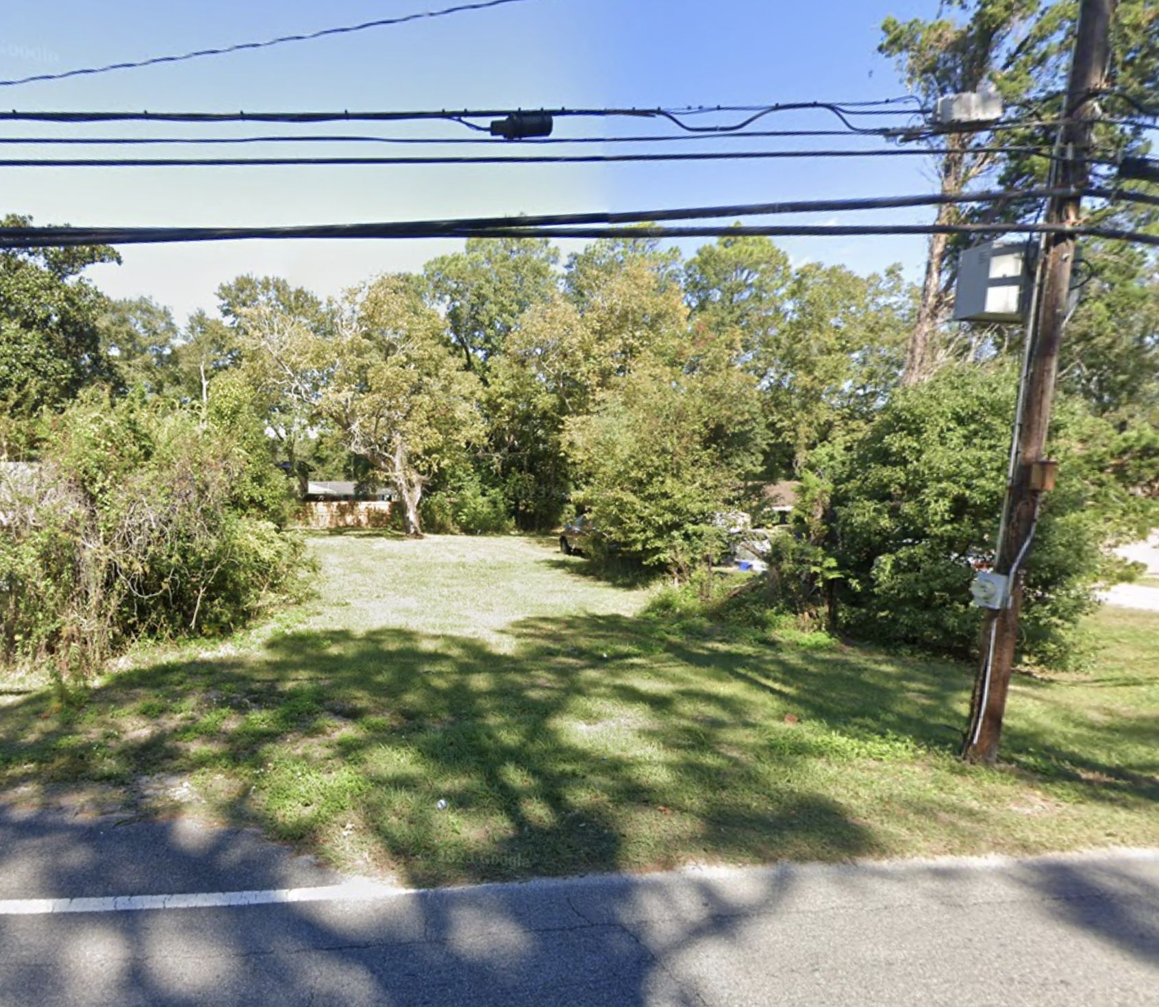 6331 Grierson St, Moss Point, MS 39563