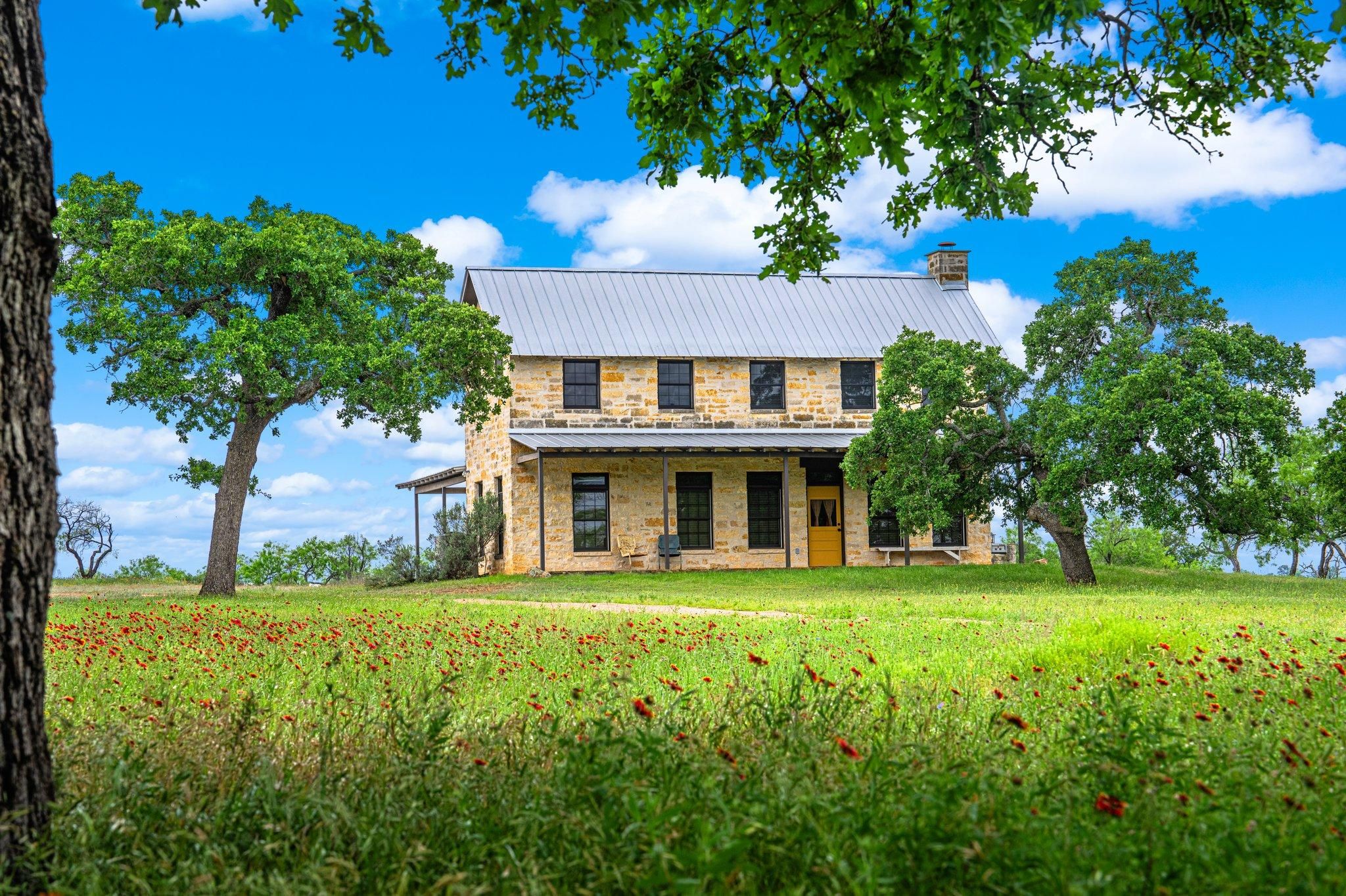 528 County Road 409, Valley Spring, TX 78643