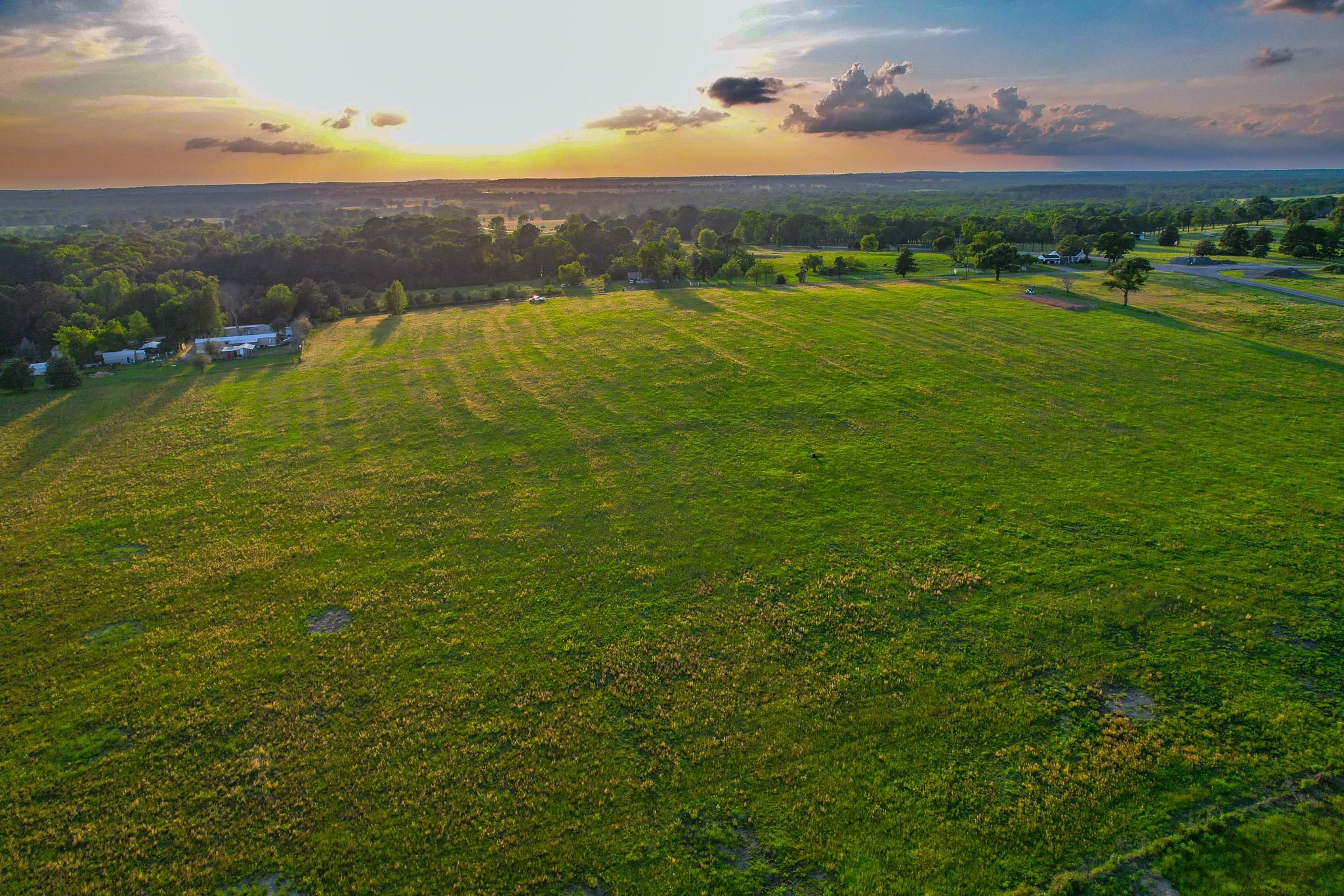 E/S Van Zandt CR 4212, Martins Mill, TX 75754 MLS Hilltop Heaven at
