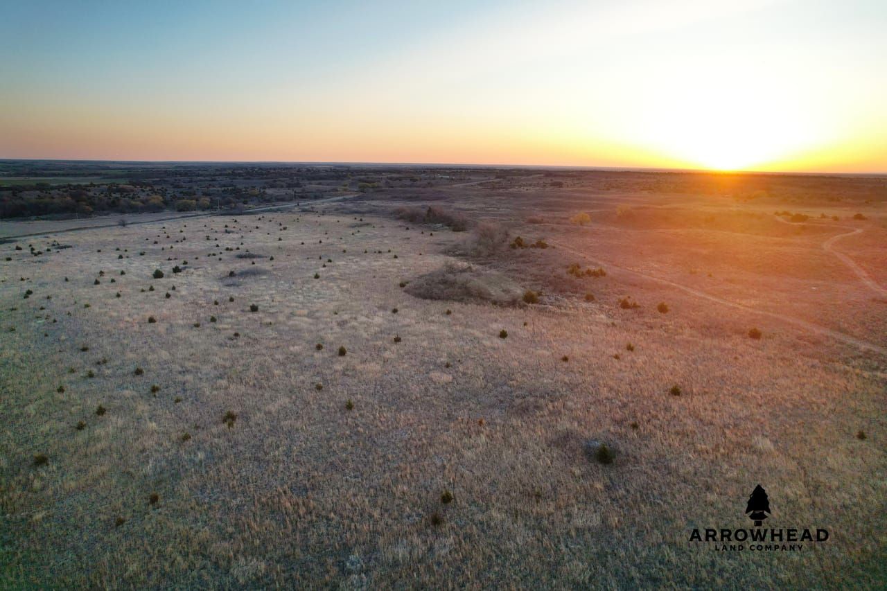 N2070 Rd, Sharon, OK 73857