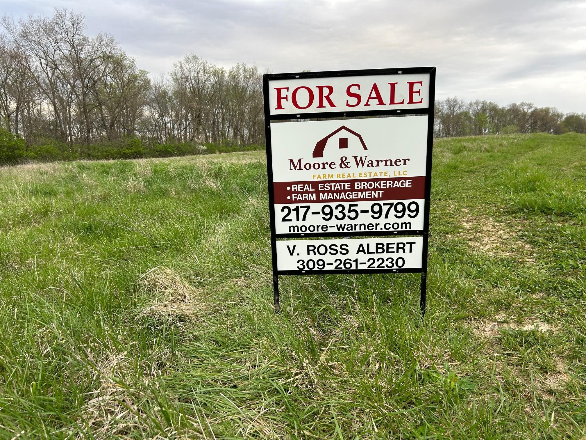 30 acres in Heyworth, IL, 61745