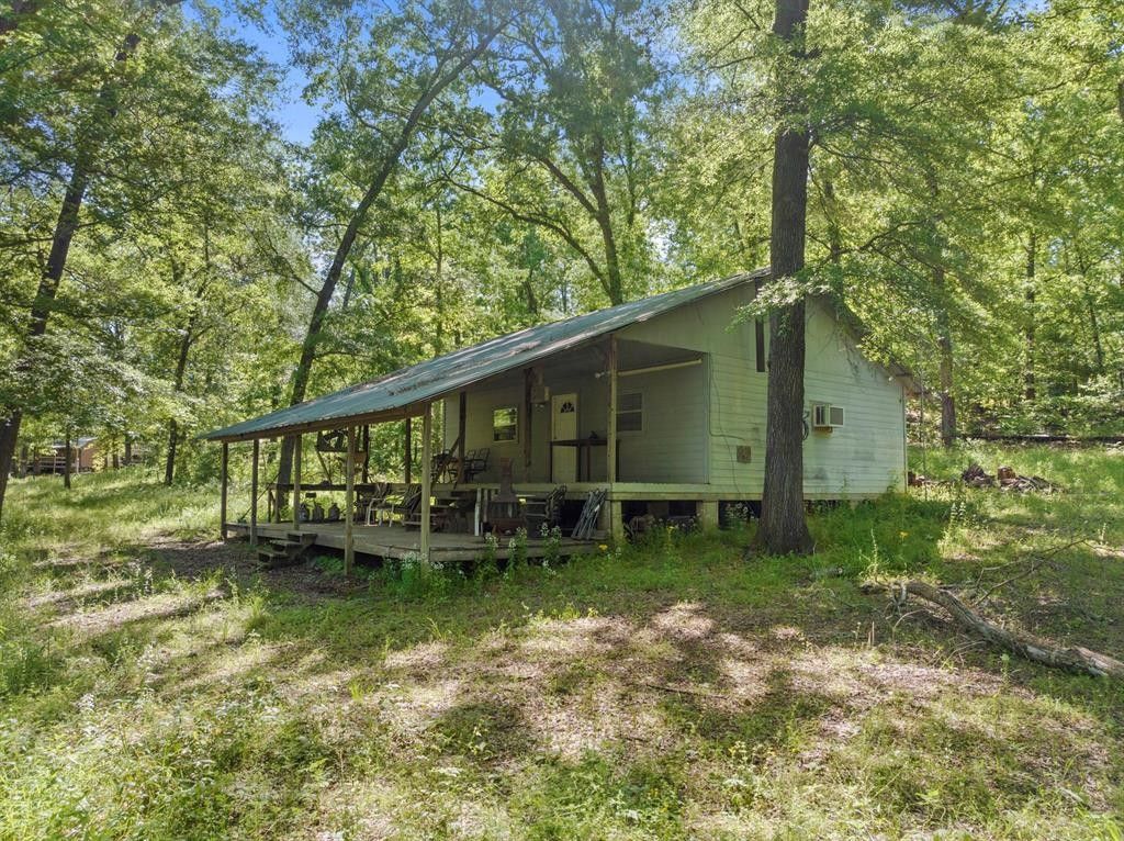 307 Fish TRAP Ln, Naples, TX 75568 MLS 20607249