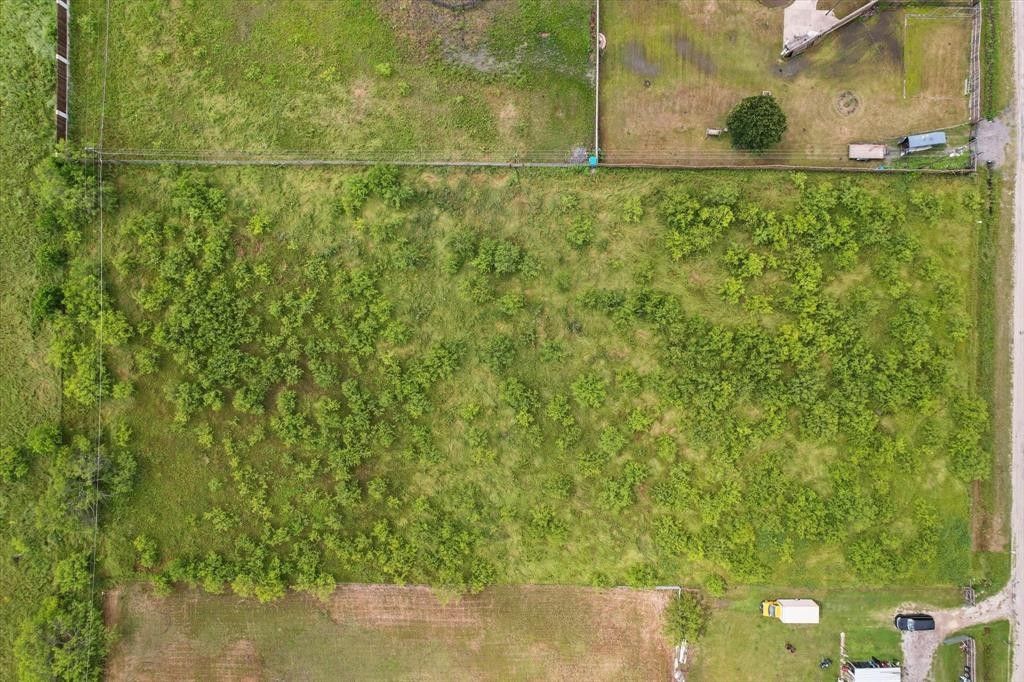 2 acres in Johnson County, Texas