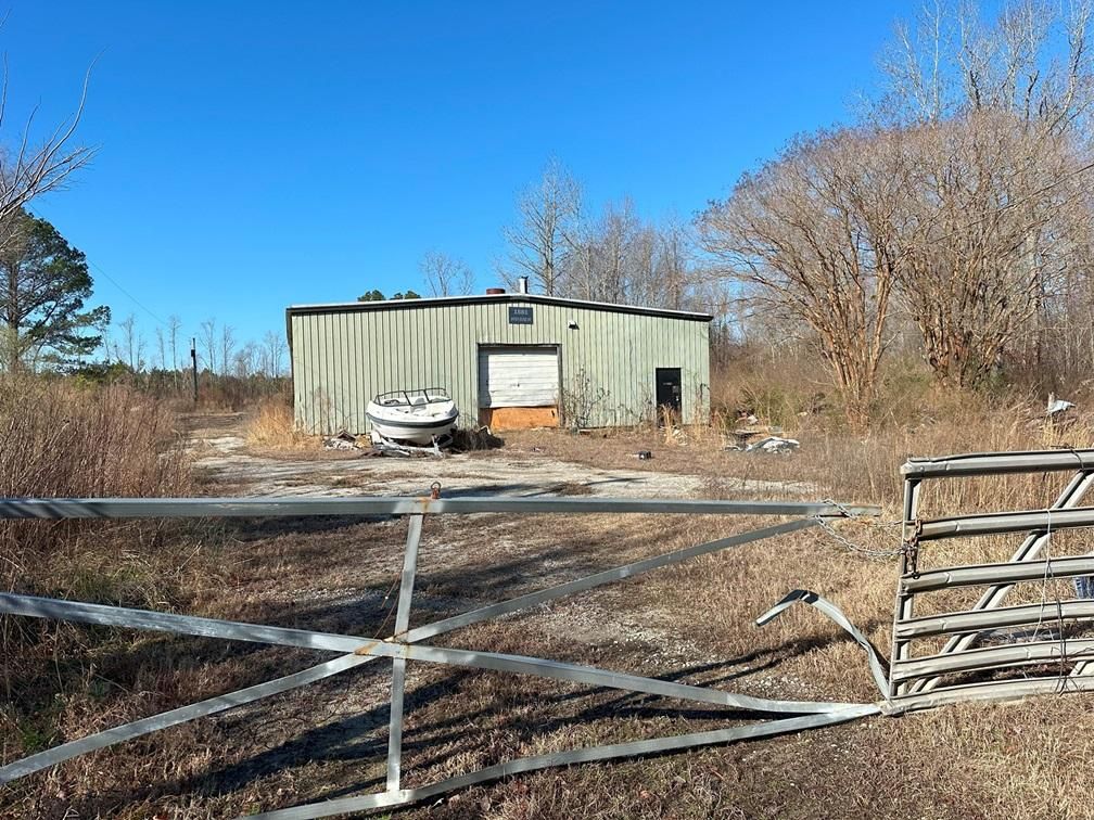 62.5 acres in Suffolk, VA, 23434 MLS B691 Fancy Corp (Heavy