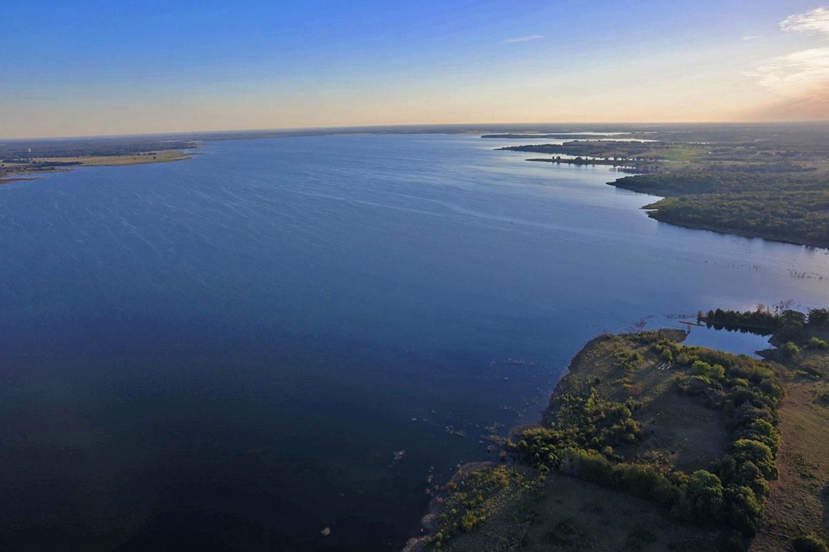 1 acres in Dodd City, TX, 75438