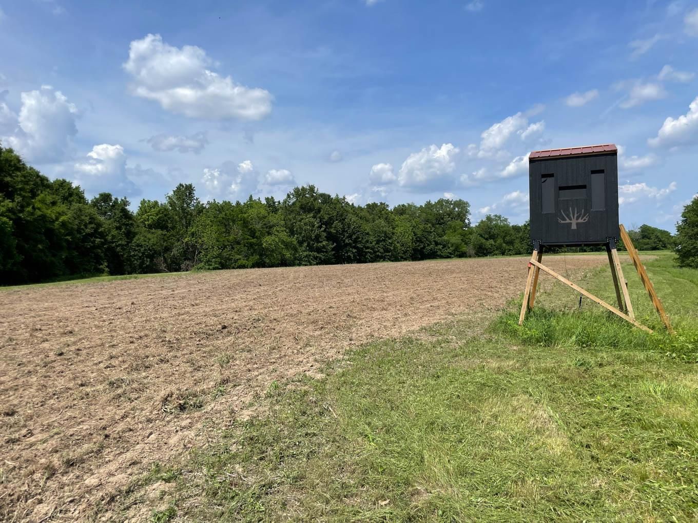 Boyscout Road, Hettick, IL 62649